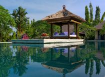 Вилла Chalina Estate, Бале вблизи бассейн